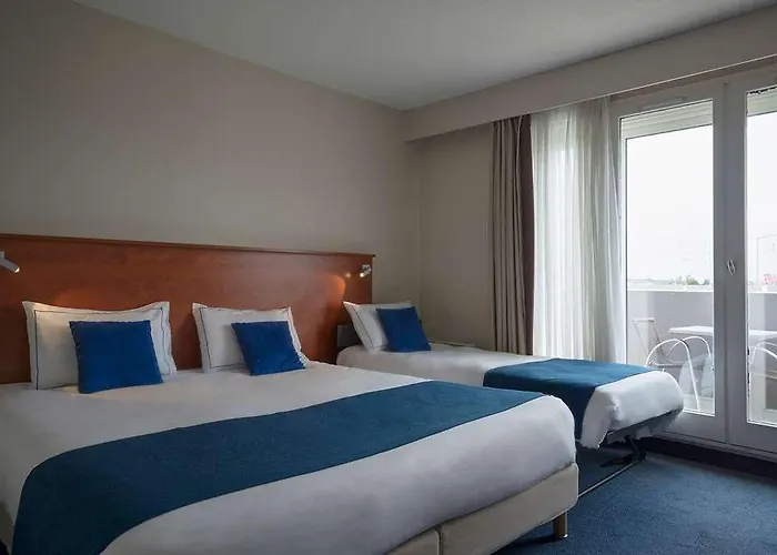 Og Sables-d Olonne Admirals *